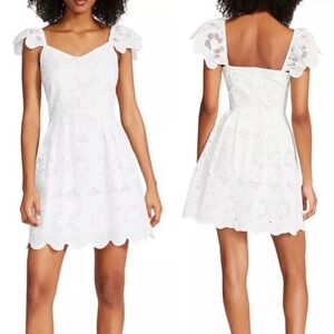 NWT Steve Madden floral embroidered mini dress size 4